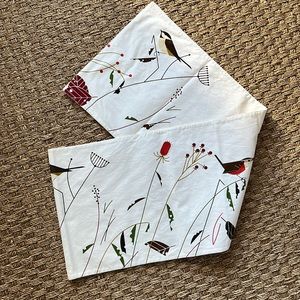 Tag Table Runner 86”